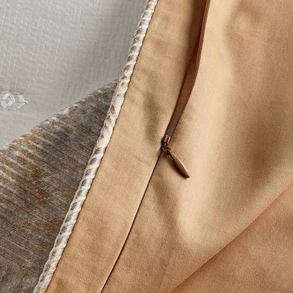 Hudson Park Collection Linear Sandstone Duvet Cover, NWT, Size Full-Queen - Picture 6 of 7